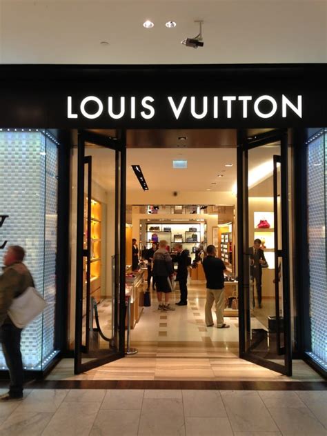 closest louis vuitton store to my location|Louis Vuitton stores uk locator.